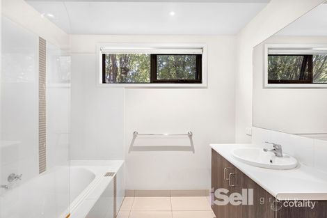 Property photo of 15 Newcomen Road Springvale VIC 3171