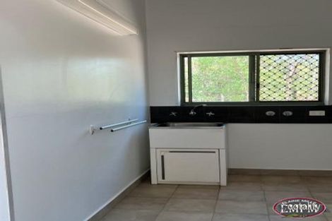 Property photo of 30 Holly Road Bees Creek NT 0822