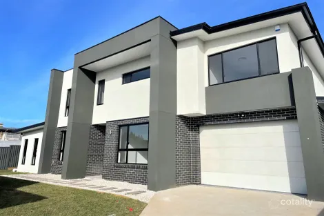 Property photo of 2B Moir Street Smithfield NSW 2164