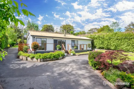 Property photo of 5 Williams Crescent Woori Yallock VIC 3139