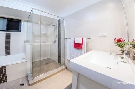 Property photo of 3/11 Woodhill Avenue Coorparoo QLD 4151