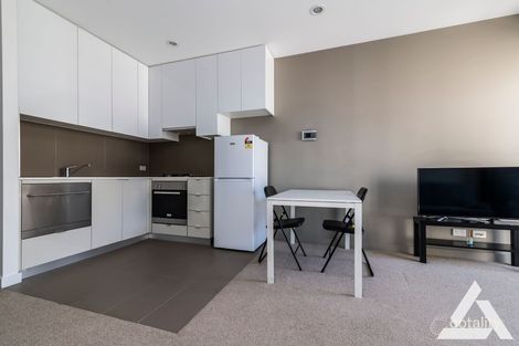 Property photo of 607/41 Batman Street West Melbourne VIC 3003
