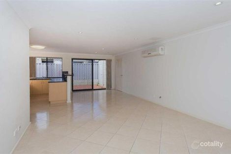 Property photo of 15B Maroog Way Nollamara WA 6061