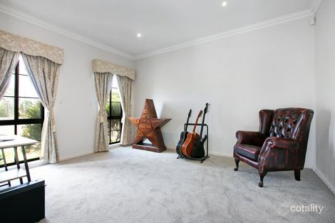 Property photo of 181 The Lakes Boulevard South Morang VIC 3752