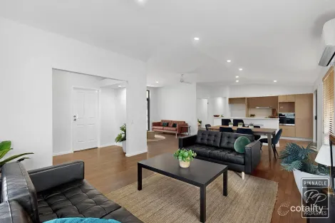 Property photo of 36 High Street Forest Lake QLD 4078