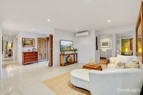 Property photo of 61 Chisholm Road Carrara QLD 4211