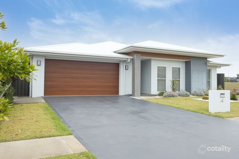 4 Aquarius Ave, Lake Cathie, NSW 2445