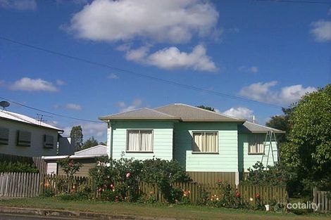 11 Pearson St, Granville, QLD 4650