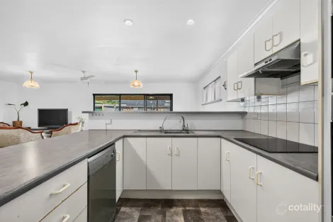 Property photo of 27 Barry Road Oaklands Park SA 5046