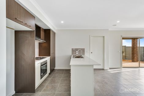 Property photo of 8 Farrow Place Maddingley VIC 3340