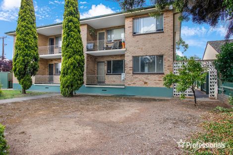 Property photo of 2/554 Kooringal Road Kooringal NSW 2650