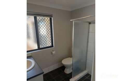 Property photo of 63 Central Road Wonthella WA 6530