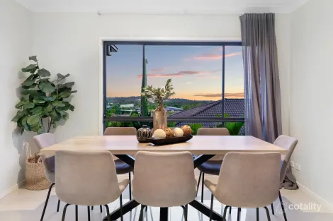 Property photo of 5 Chinaberry Crescent Upper Coomera QLD 4209