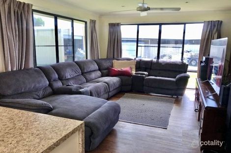 Property photo of 14 Baird Street Emerald QLD 4720