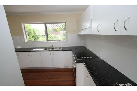 Property photo of 21 Miandetta Street Mansfield QLD 4122