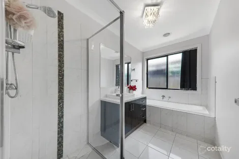 Property photo of 92 Talliver Terrace Truganina VIC 3029