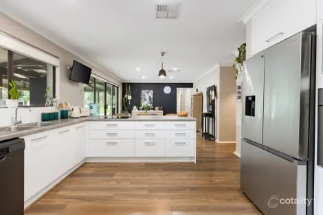Property photo of 14 Delta Court Darling Downs WA 6122