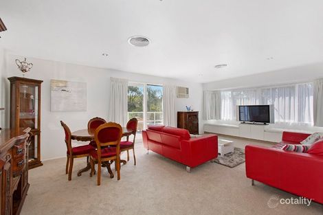 Property photo of 15 Sunhill Road Mount Waverley VIC 3149