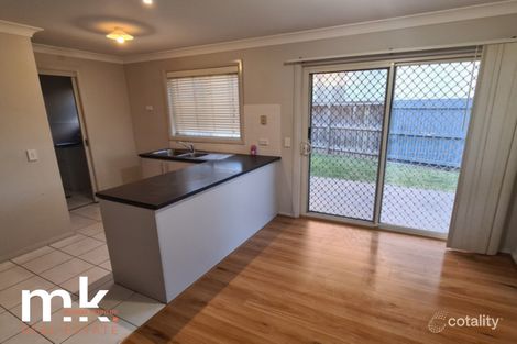Property photo of 2 Northampton Drive Glenfield NSW 2167