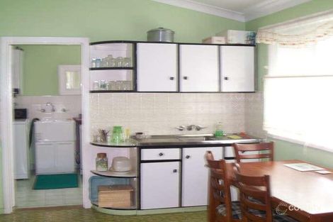 Property photo of 33 Weston Street Weston NSW 2326