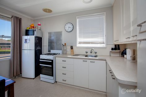 Property photo of 14 Dunstan Street Wodonga VIC 3690