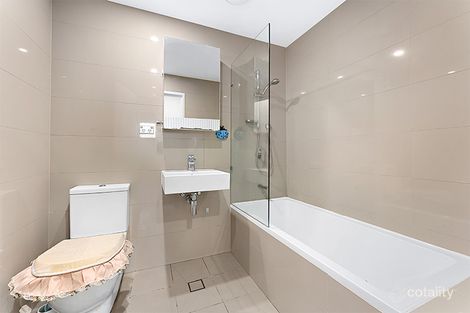 Property photo of 303E/2 Rowe Drive Potts Hill NSW 2143