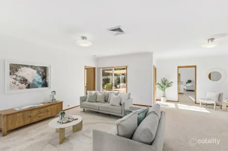 Property photo of 19 Willowin Close Green Point NSW 2251