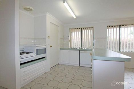 Property photo of 5B Nettle Place Halls Head WA 6210