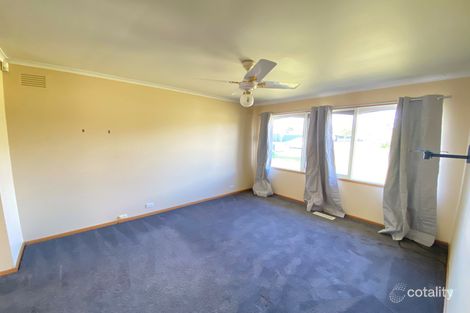 Property photo of 33 Raglan Street Wallan VIC 3756