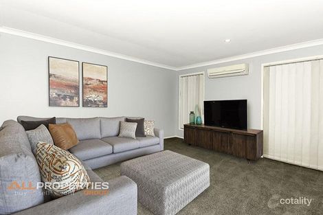 Property photo of 4 Ogle Place Windaroo QLD 4207