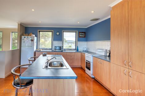 Property photo of 32 Outlook Drive Venus Bay VIC 3956
