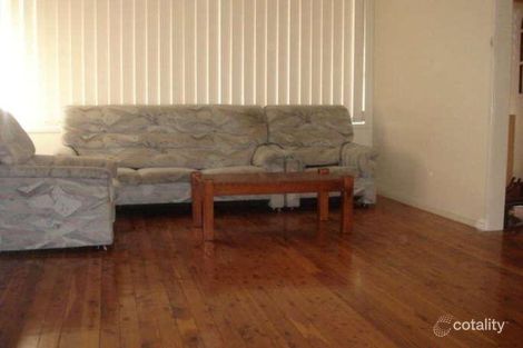 Property photo of 7 Bingara Road Macquarie Fields NSW 2564
