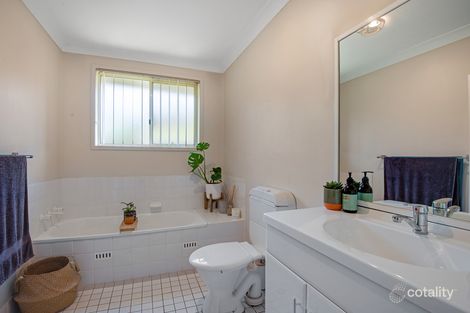 Property photo of 1/123 Woodview Avenue Lisarow NSW 2250