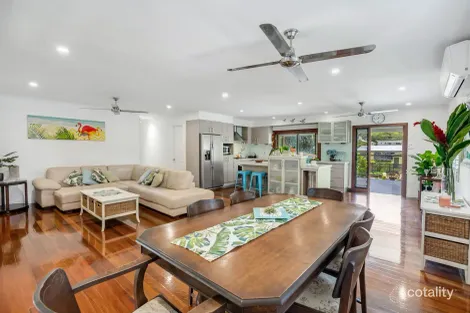 Property photo of 18 Romney Street Kamerunga QLD 4870