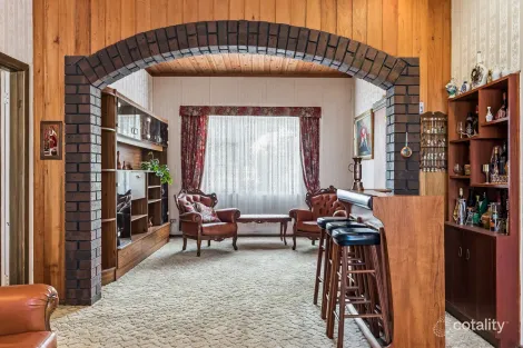 266 Shepherds Hill Rd, Eden Hills, SA 5050