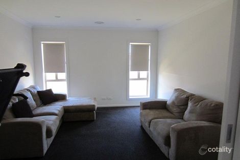 Property photo of 5 School Court Hamilton VIC 3300