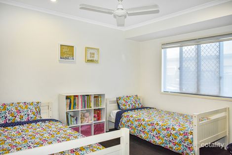 Property photo of 25 Victor Avenue Glenella QLD 4740