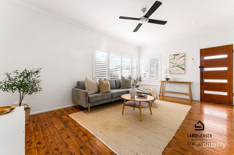Property photo of 28 Ashley Street Marks Point NSW 2280