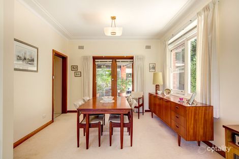 Property photo of 16 Bimburra Avenue St Ives NSW 2075