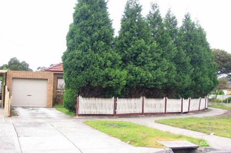 2 Liston Rd, Hadfield, VIC 3046
