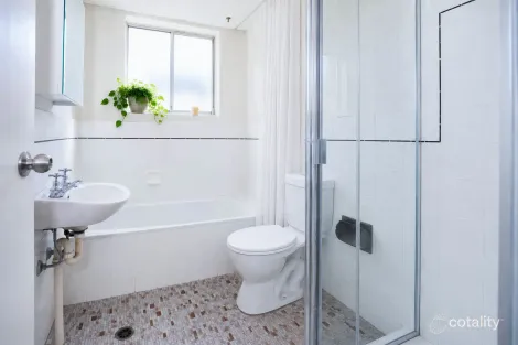 Property photo of 5/28 Pacific Parade Dee Why NSW 2099