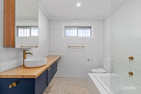 Property photo of 5/15 Cheddar Road Reservoir VIC 3073