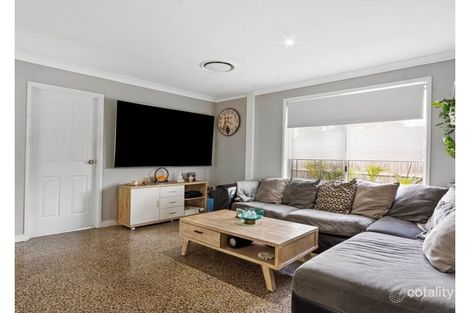 Property photo of 17 Simone Street Boronia Heights QLD 4124