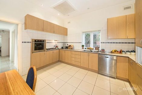 Property photo of 32 Laura Street Caulfield South VIC 3162