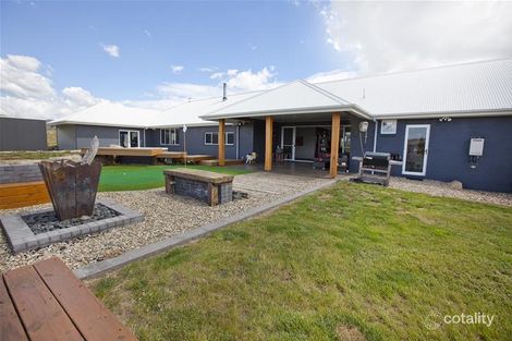Property photo of 5 Mowamba Way Moonbah NSW 2627