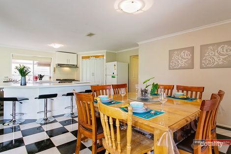 Property photo of 5 Dongala Drive Werribee VIC 3030