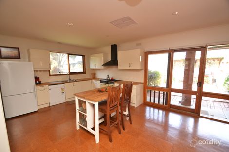 Property photo of 11 Evans Court Echuca VIC 3564