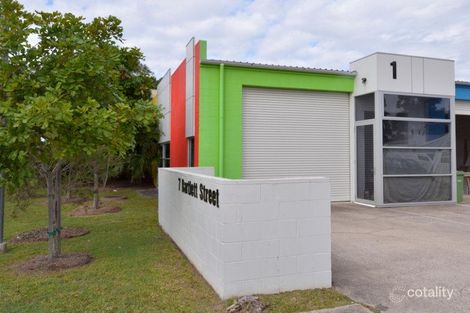 1/7 BARTLETT RD, NOOSAVILLE, QLD 4566