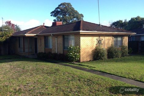 21 Fairbairn Rd, Cranbourne, VIC 3977