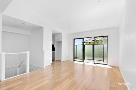 Property photo of 110 Atherton Road Oakleigh VIC 3166